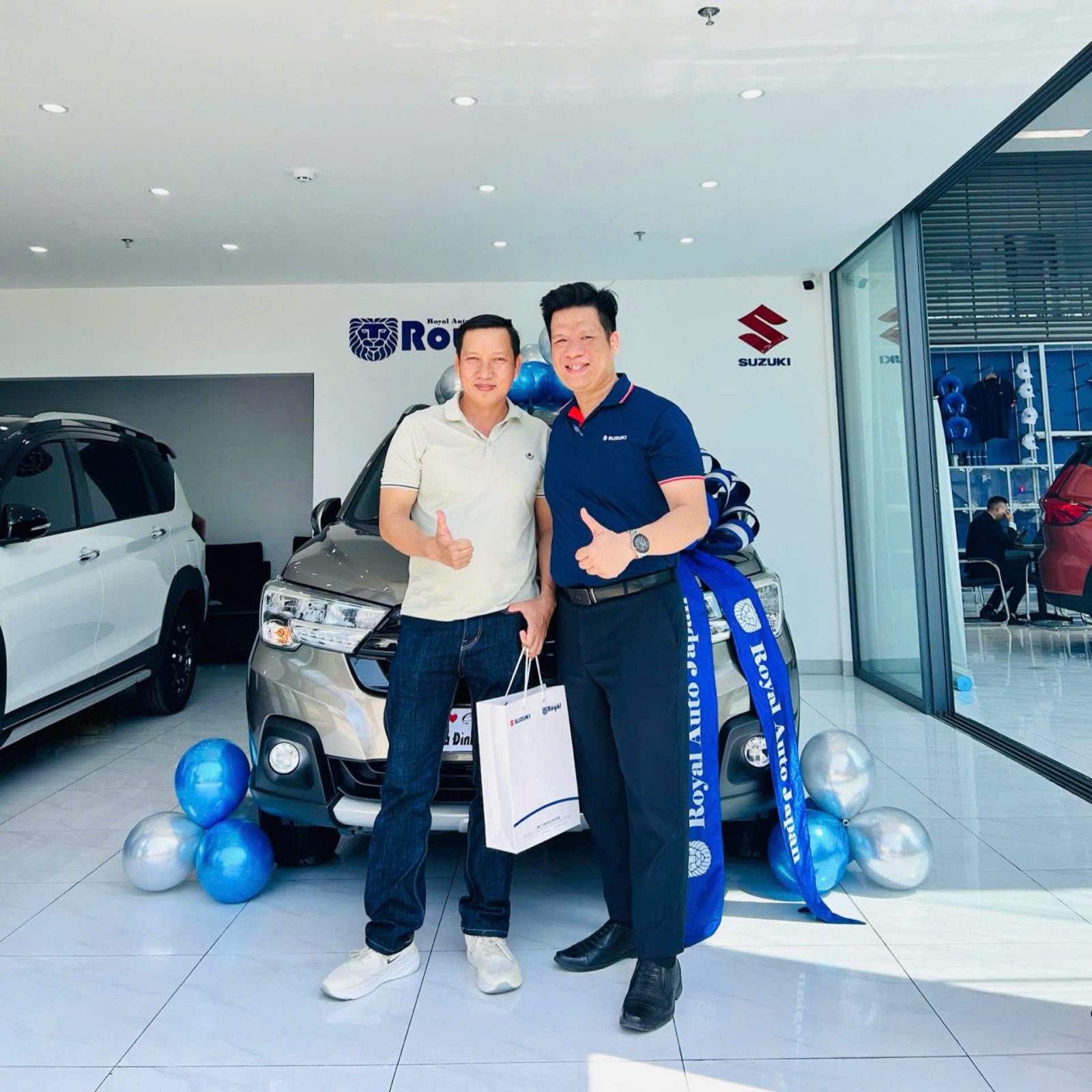 Suzuki Royal Auto Japan Hóc Môn 41 Suzuki Royal Auto Japan Hóc Môn z7476306277669_9f7d307517feec70a7d2932d347ab8d3